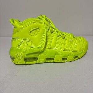 NIKE Men's Air More Uptempo '96 Lifestyle Shoes